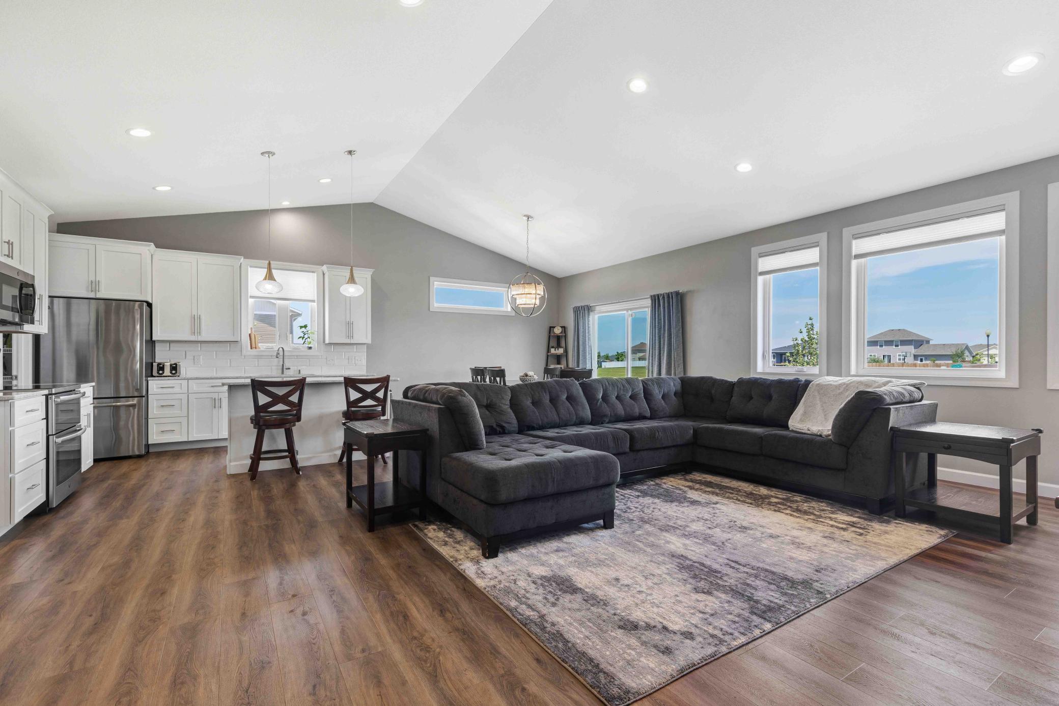 4500 Blue Stem Way Property Photo 17