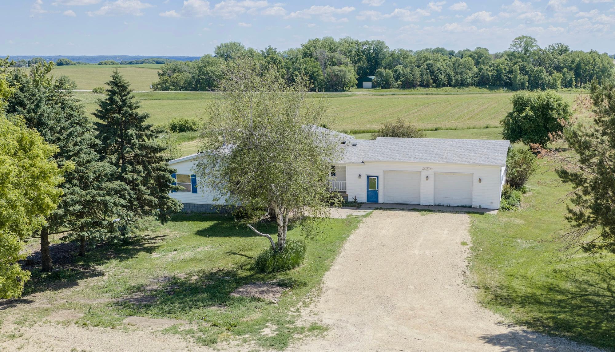17771 County 31 Boulevard Property Photo 2