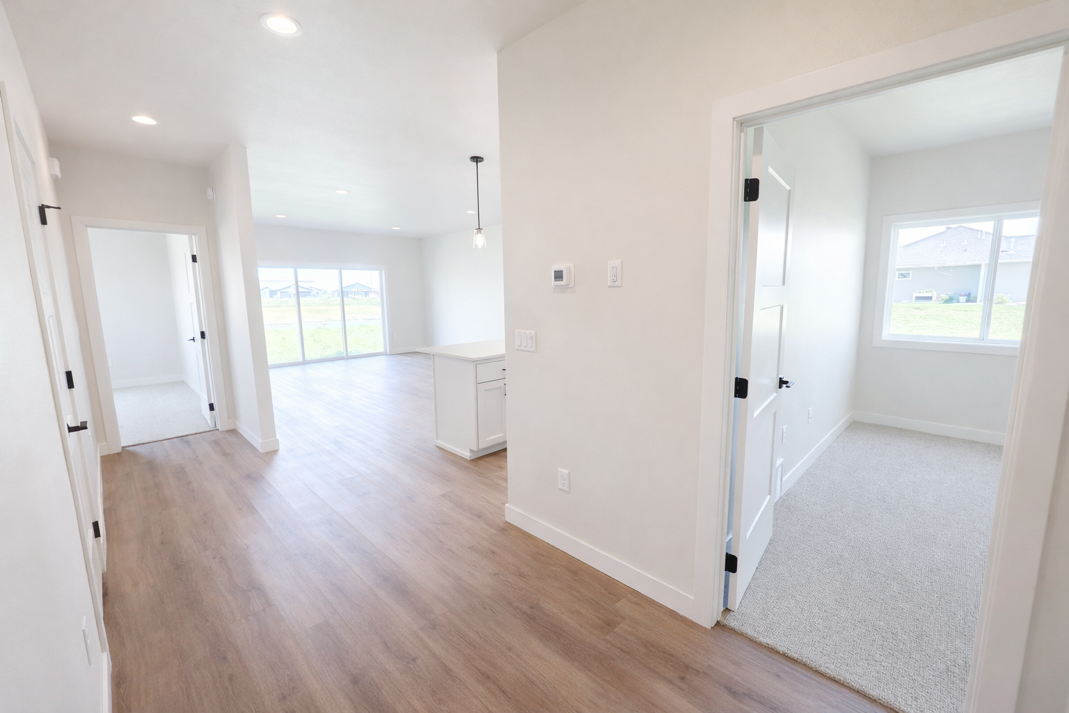 1600 5th Avenue Ne Property Photo 15