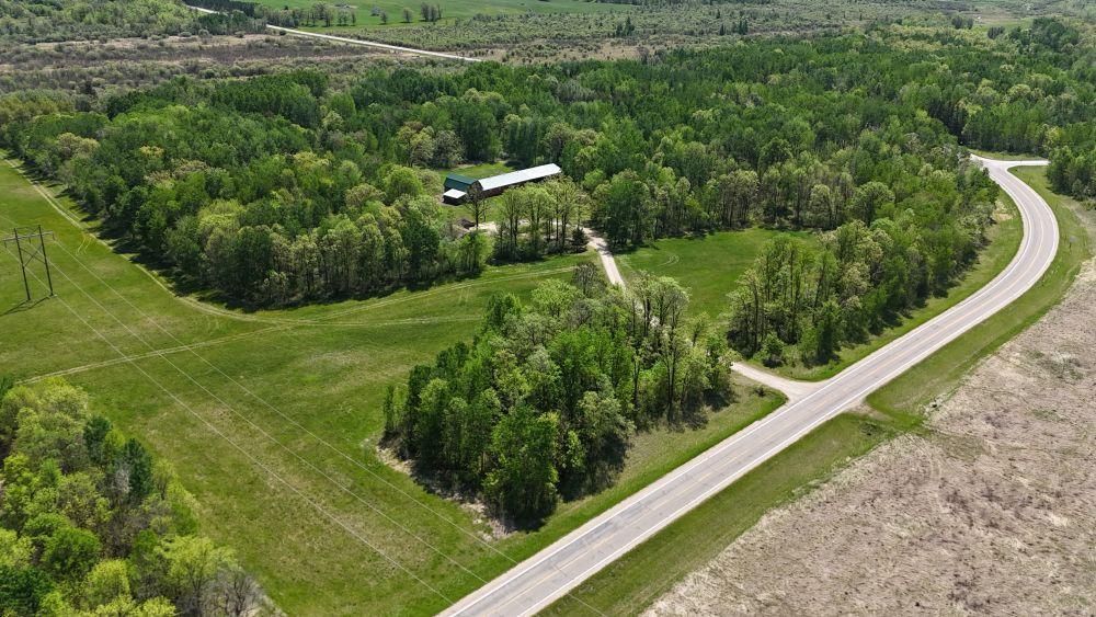 45964 County Highway 36 Property Photo 3