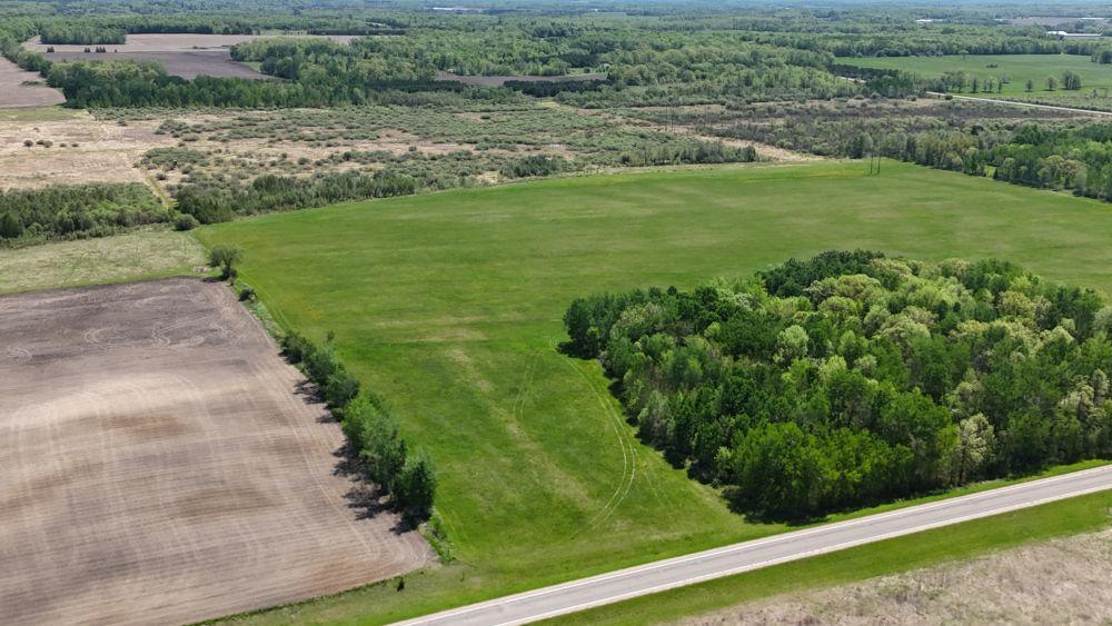 45964 County Highway 36 Property Photo 10