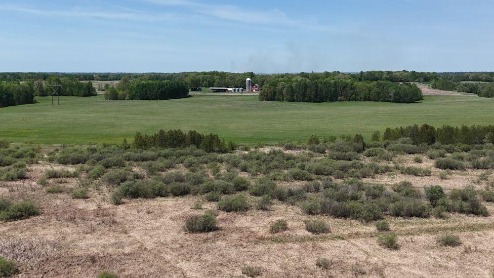 45964 County Highway 36 Property Photo 16