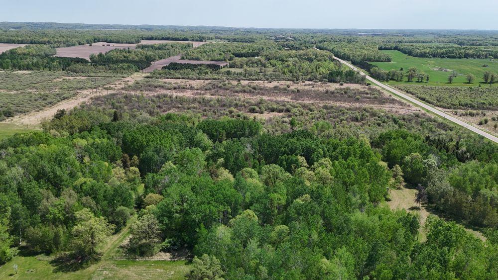 45964 County Highway 36 Property Photo 34