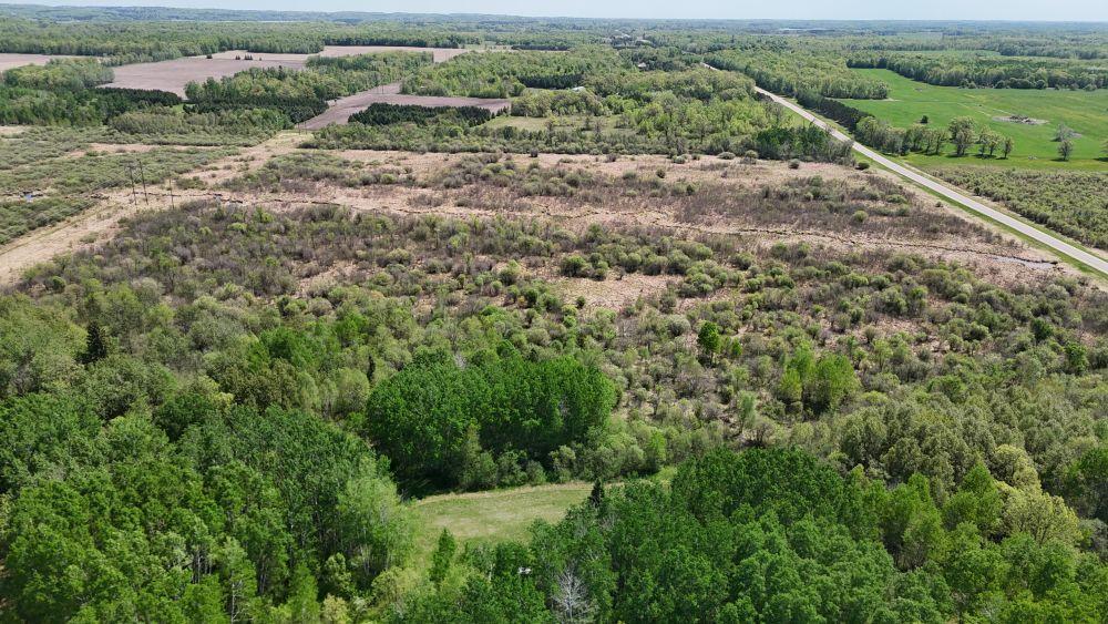 45964 County Highway 36 Property Photo 35