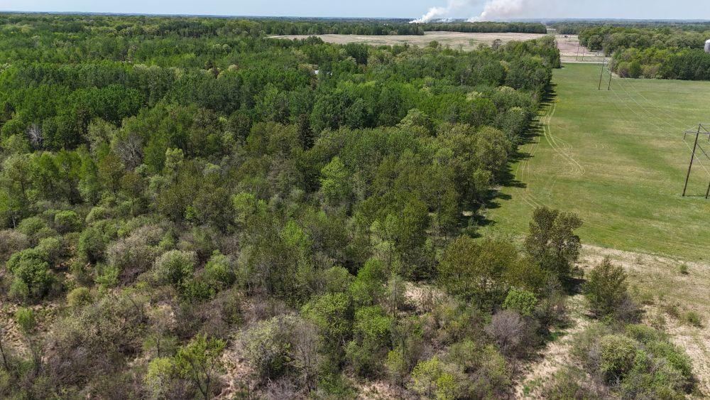 45964 County Highway 36 Property Photo 42