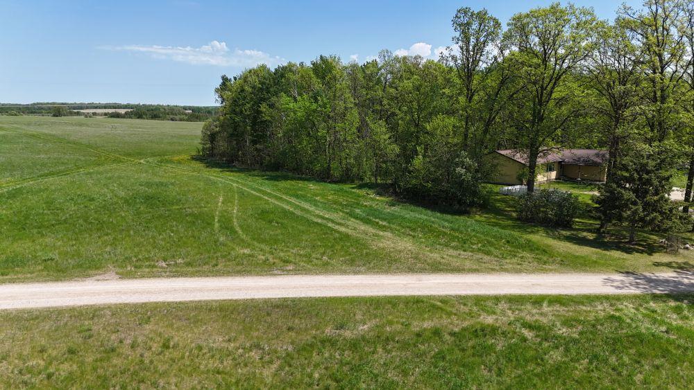 45964 County Highway 36 Property Photo 47