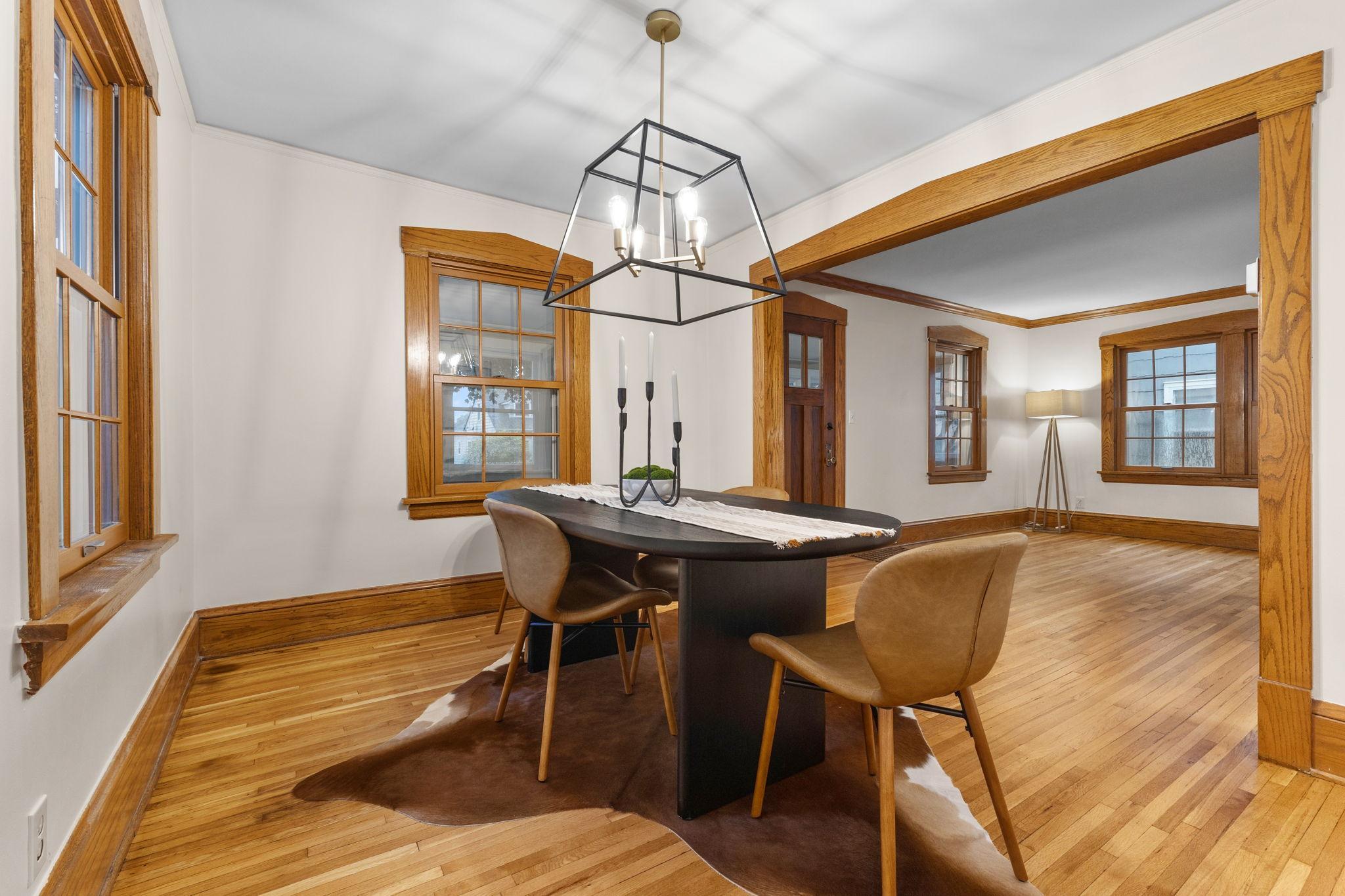 6045 Clinton Avenue Property Photo 18