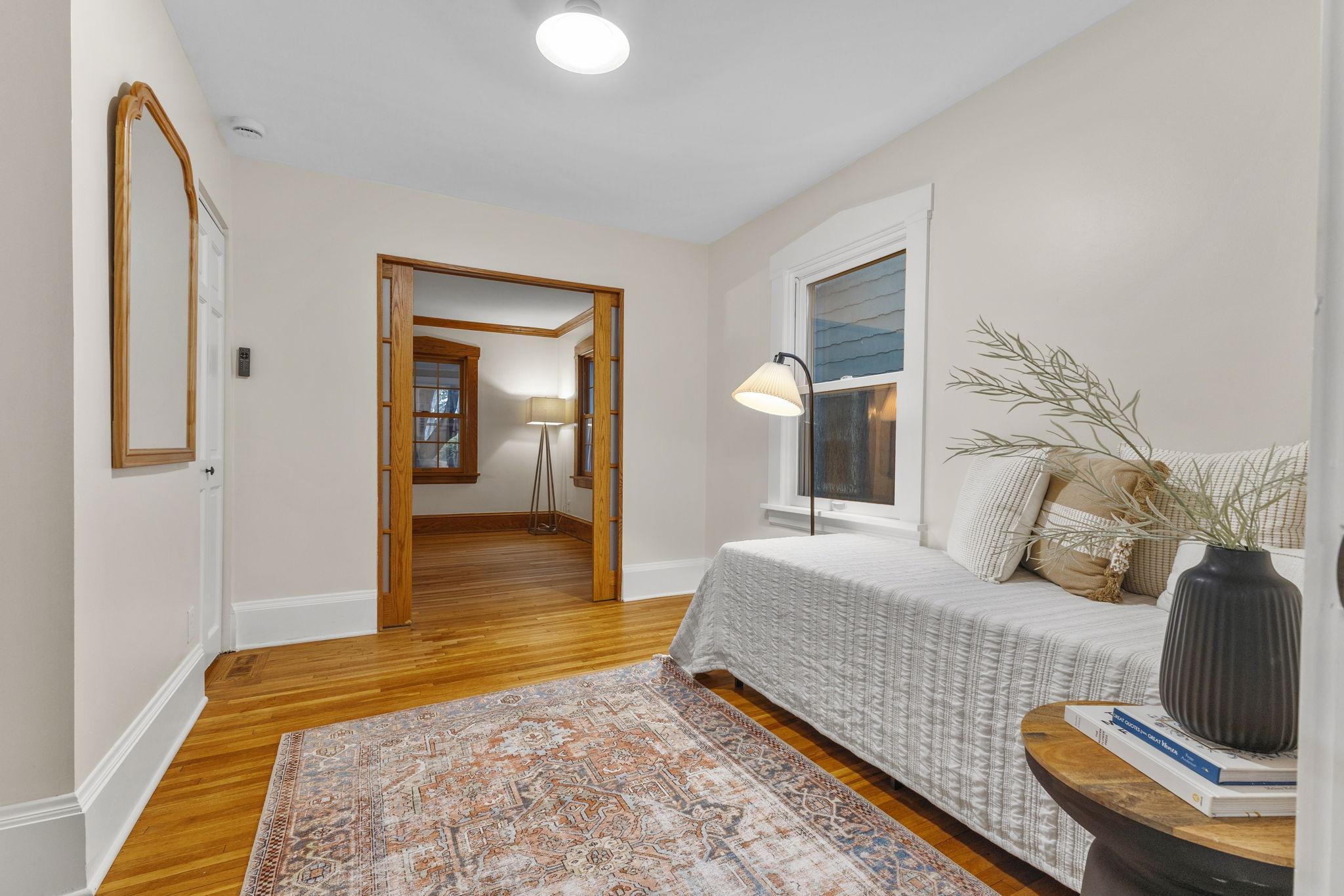 6045 Clinton Avenue Property Photo 25