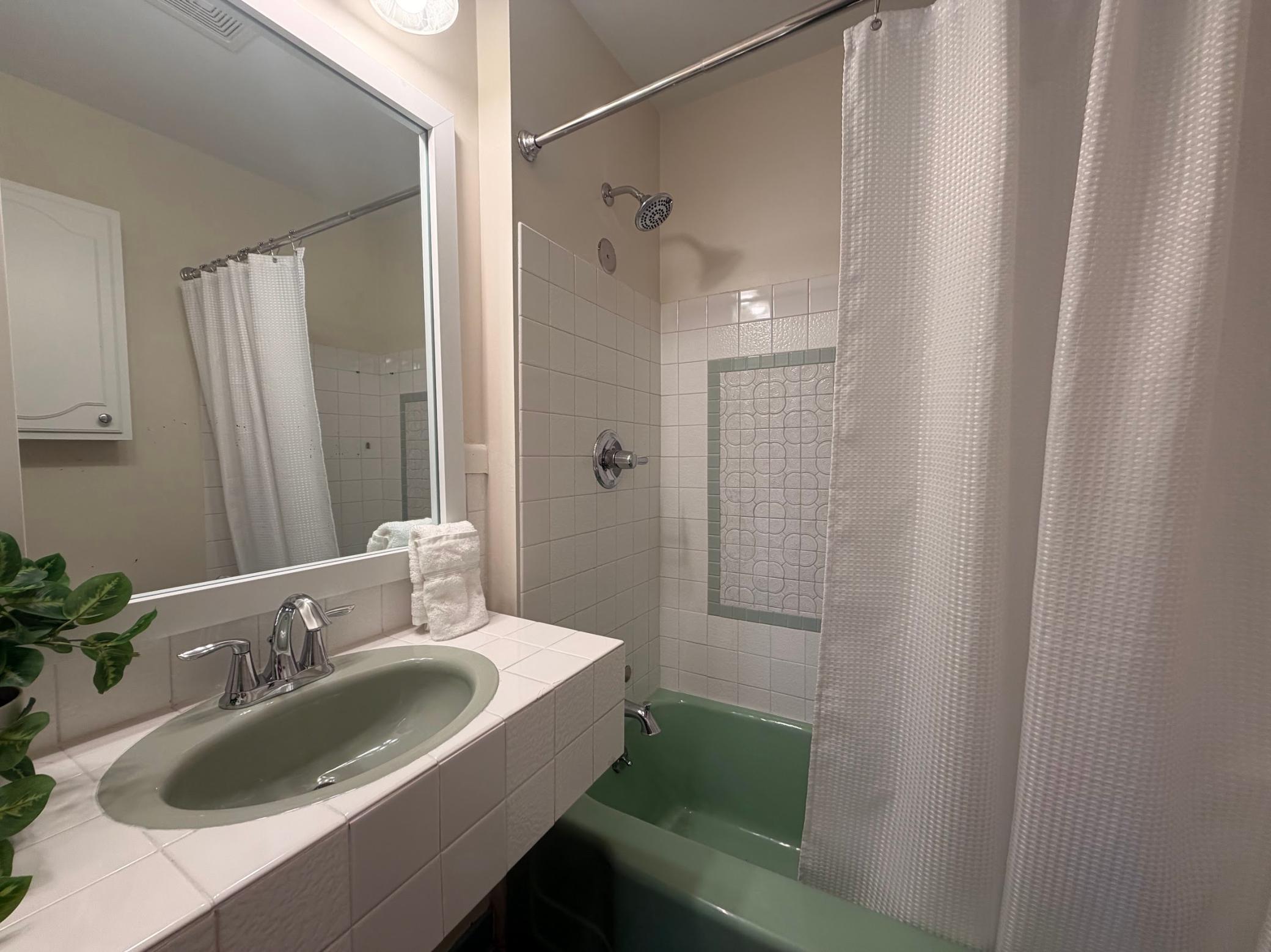 6045 Clinton Avenue Property Photo 26