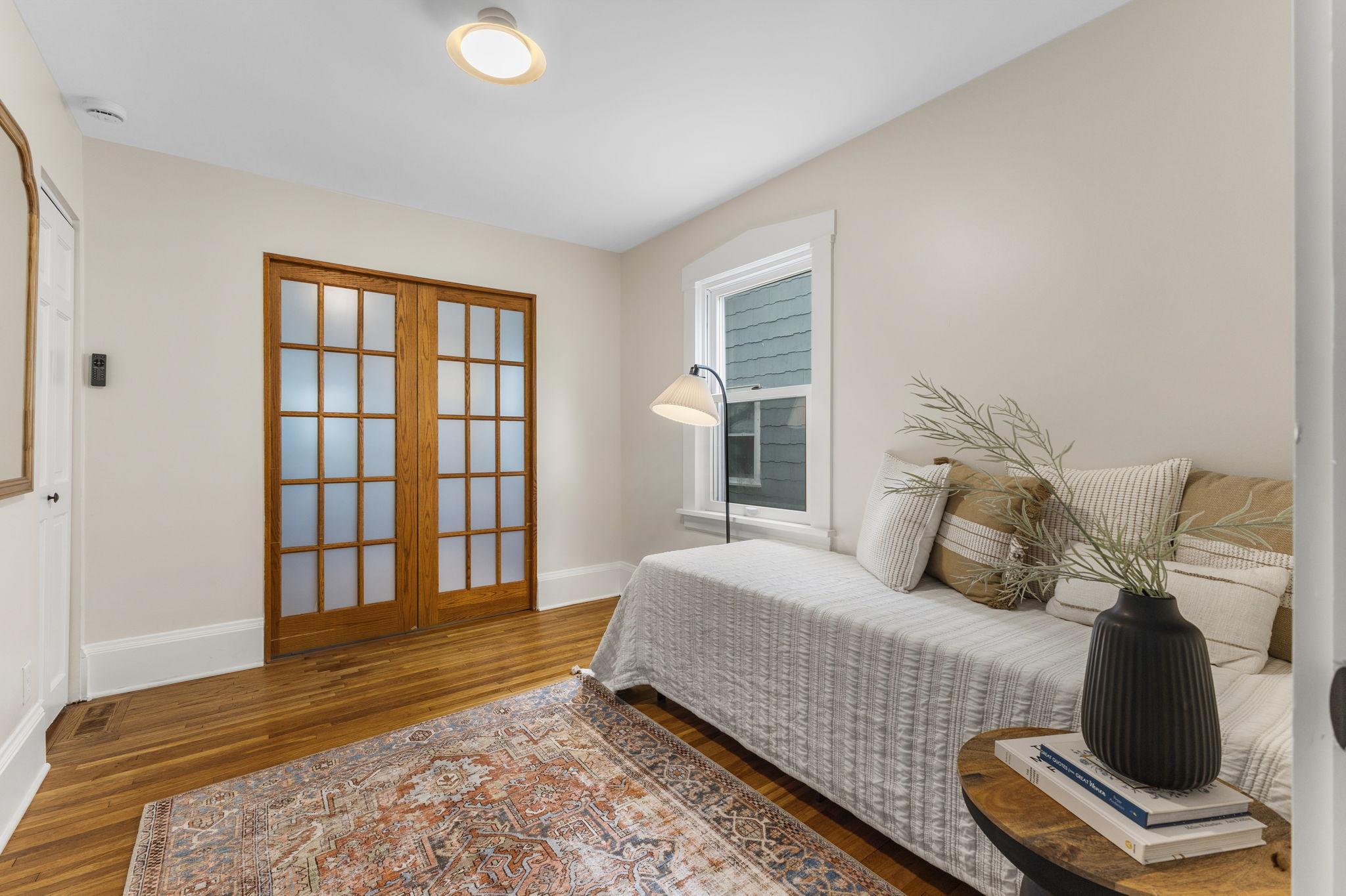 6045 Clinton Avenue Property Photo 49
