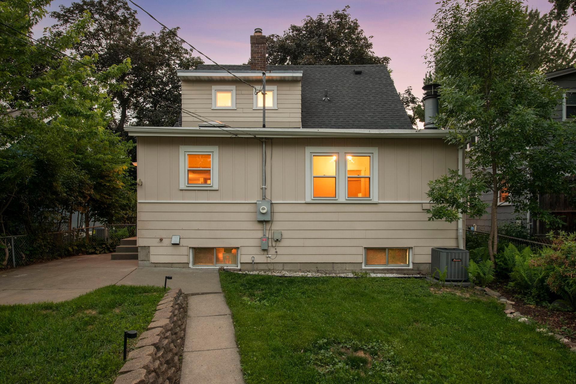 6045 Clinton Avenue Property Photo 54