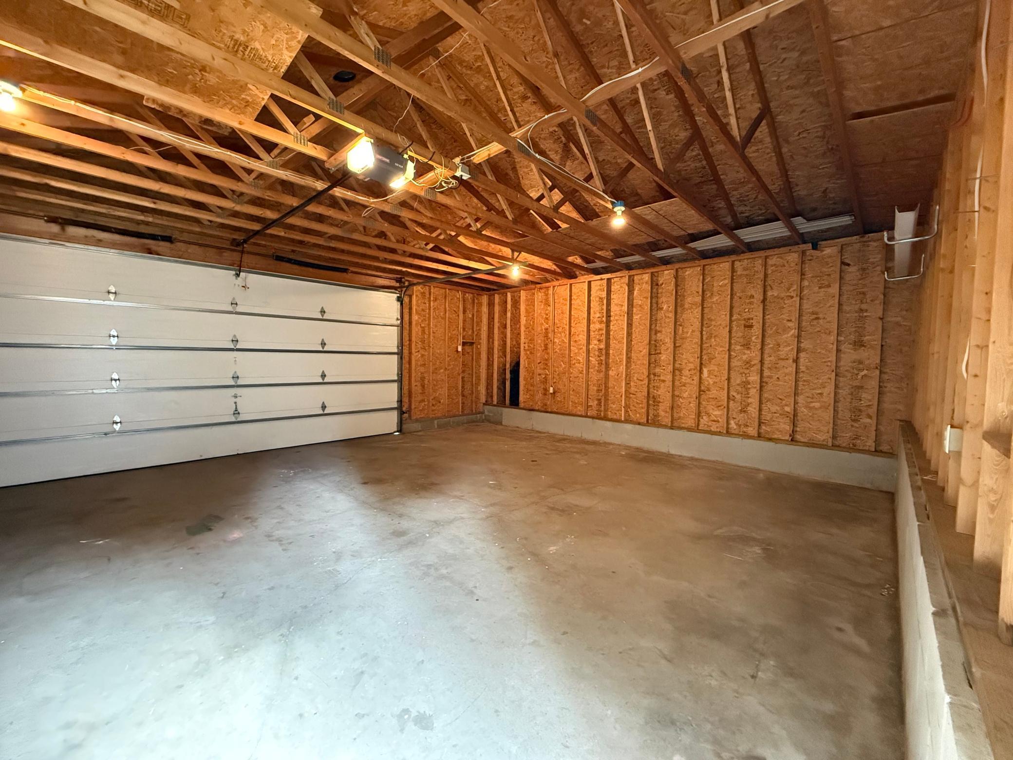 6045 Clinton Avenue Property Photo 60