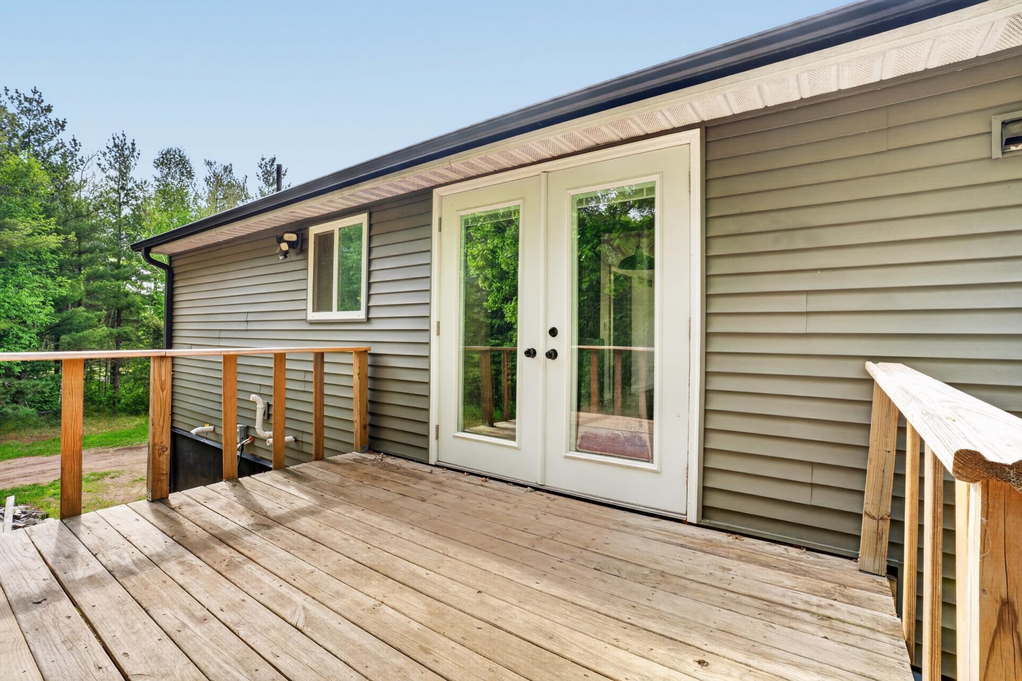 21705 Edwards Drive Property Photo 36
