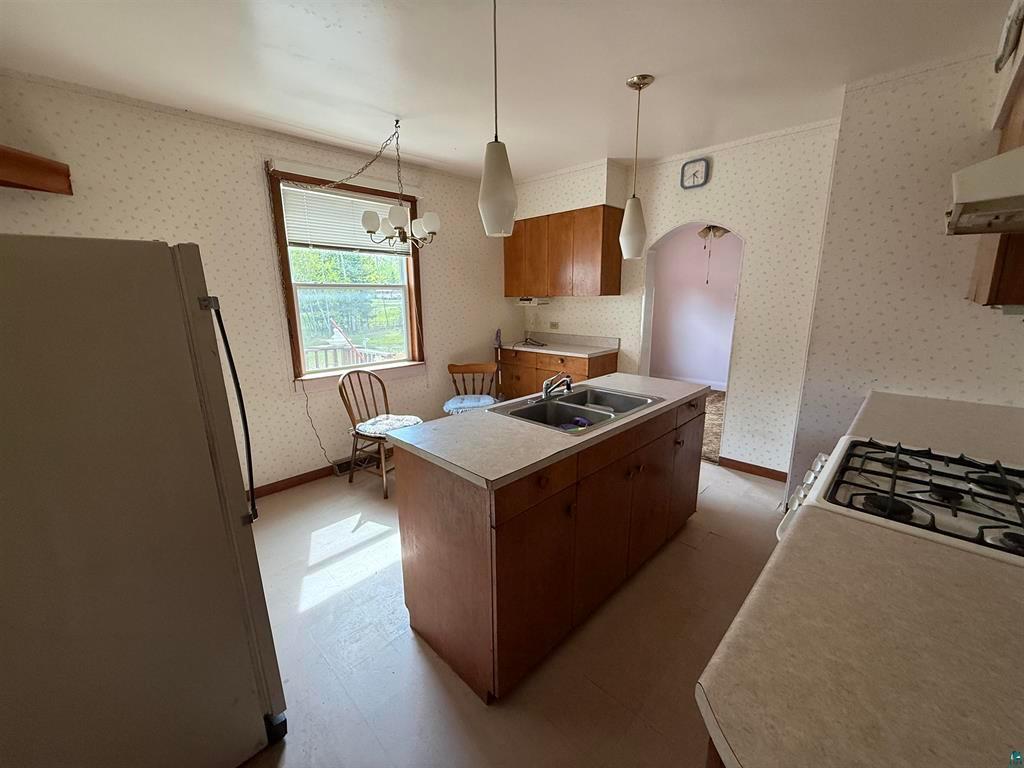 9170 School Road Property Photo 4