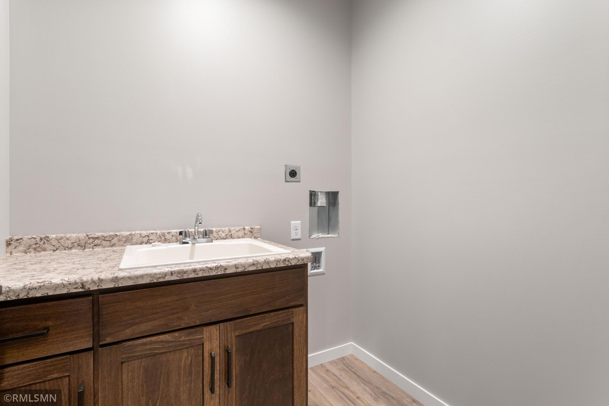 406 Kottke Court Se Property Photo 15