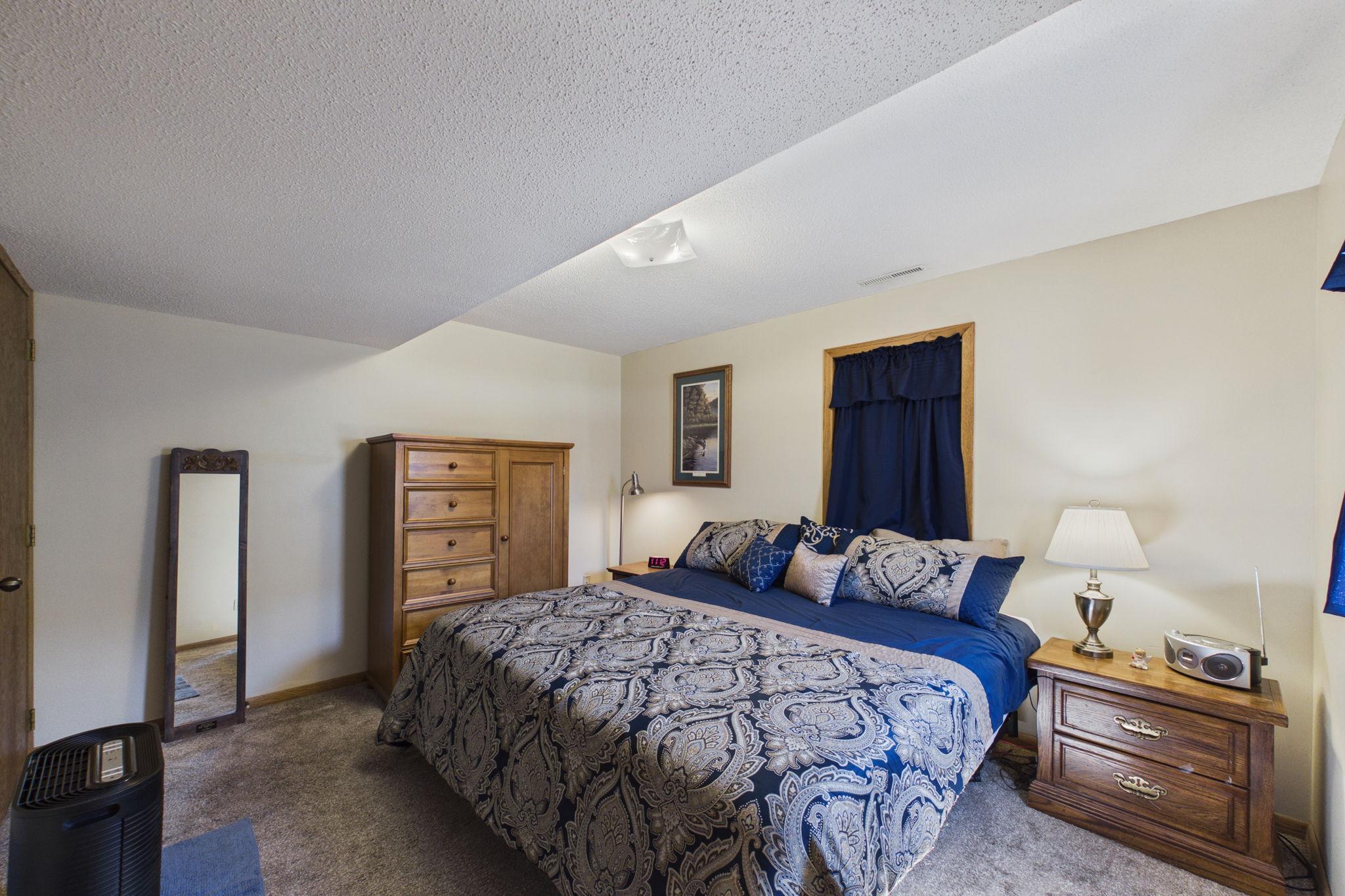 4335 Valley Drive Nw Property Photo 10