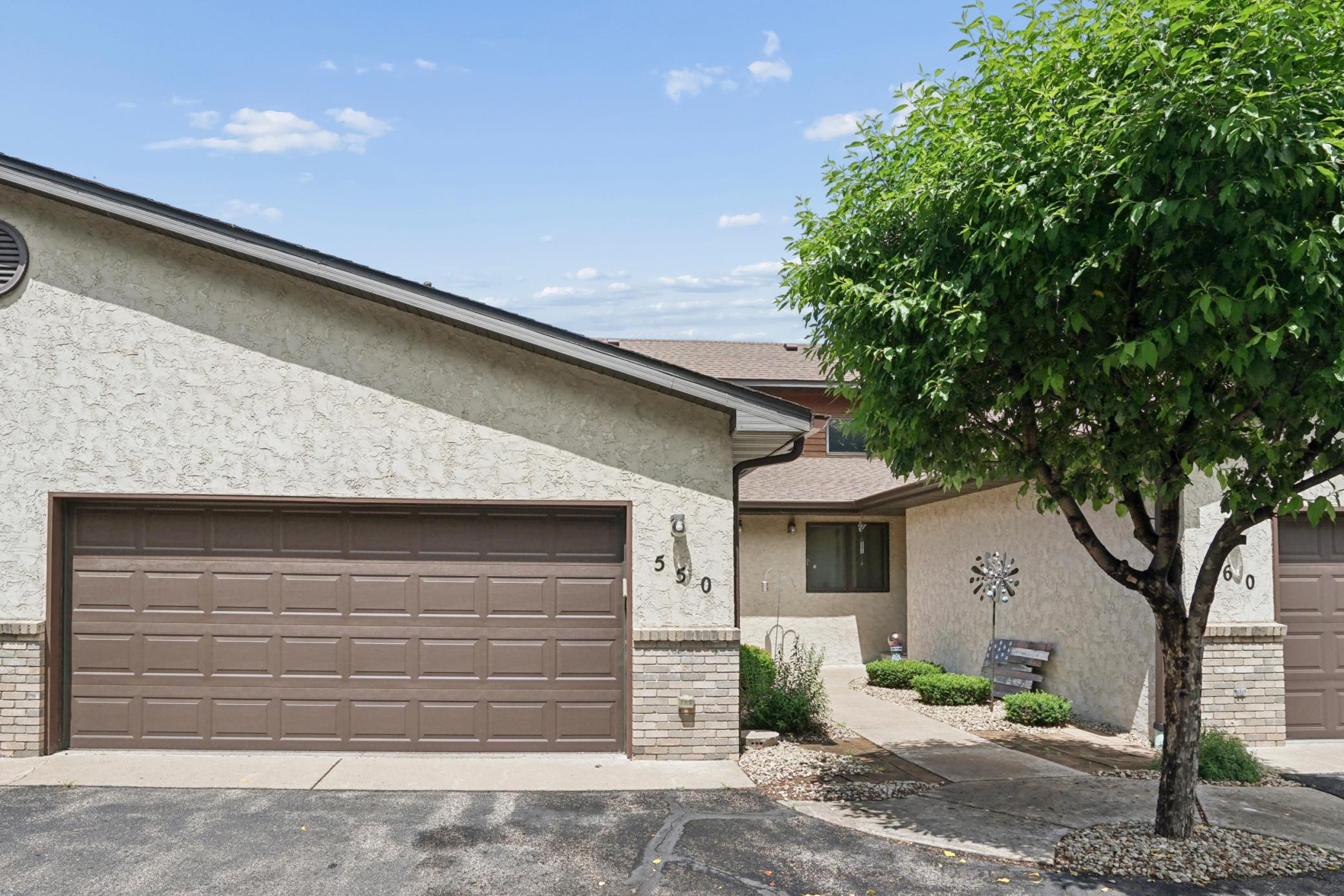 660 Riverview Drive 550 Property Photo 3