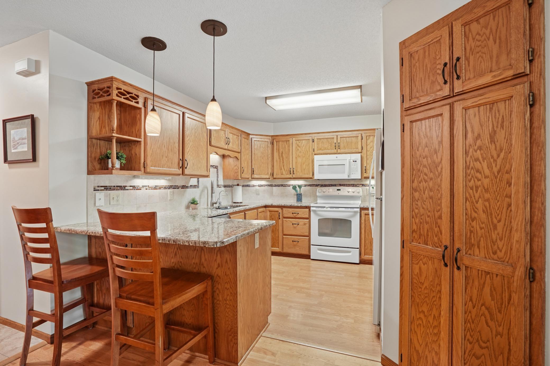 660 Riverview Drive 550 Property Photo 14