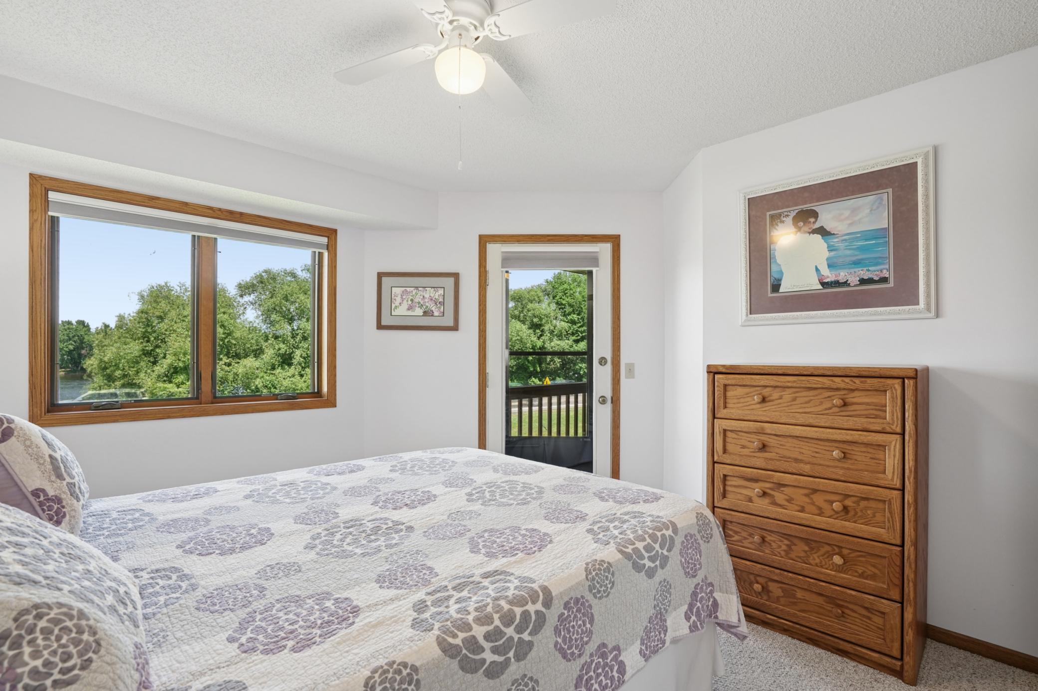 660 Riverview Drive 550 Property Photo 17