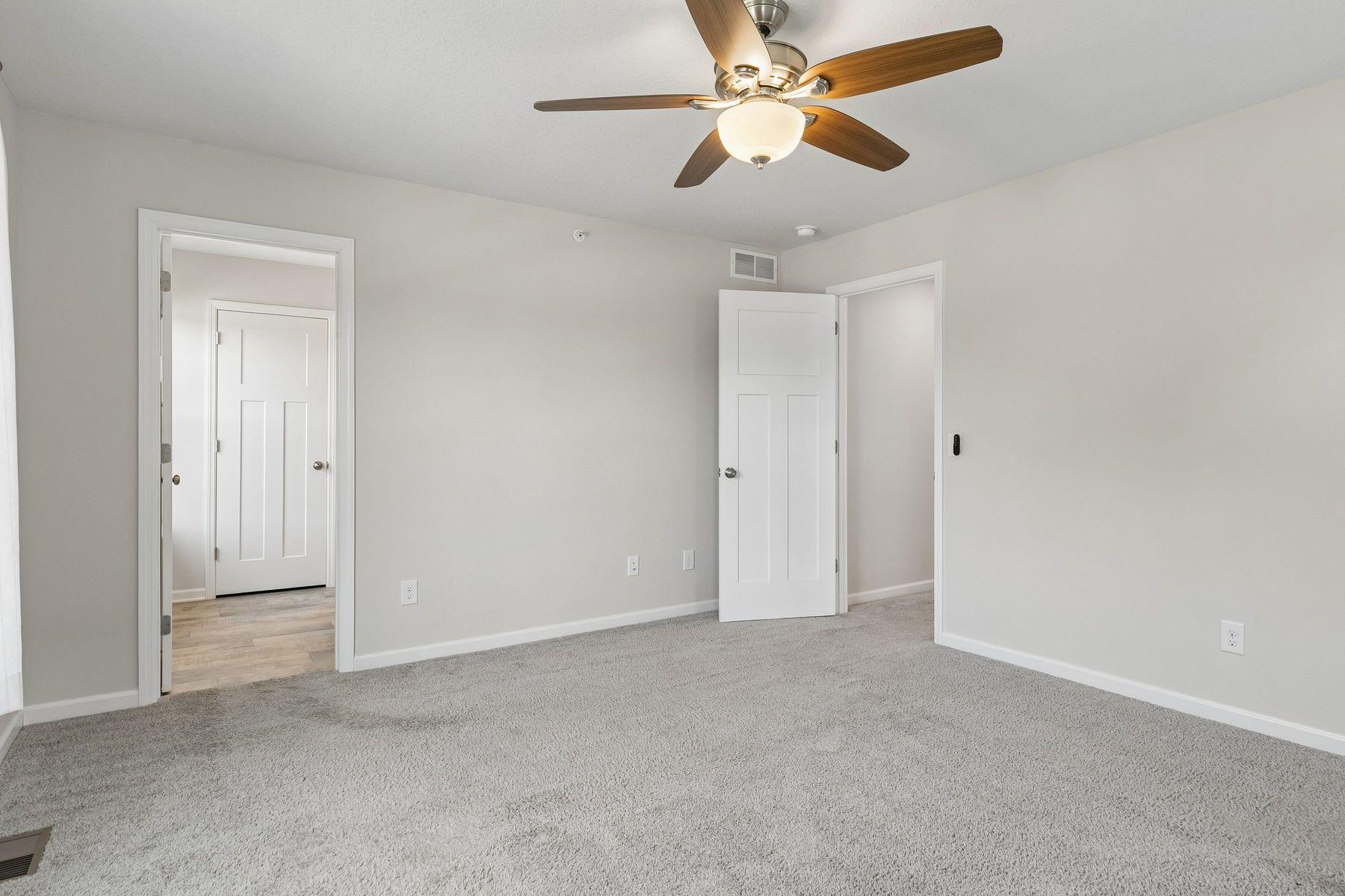 2193 Gateway Curve Property Photo 17
