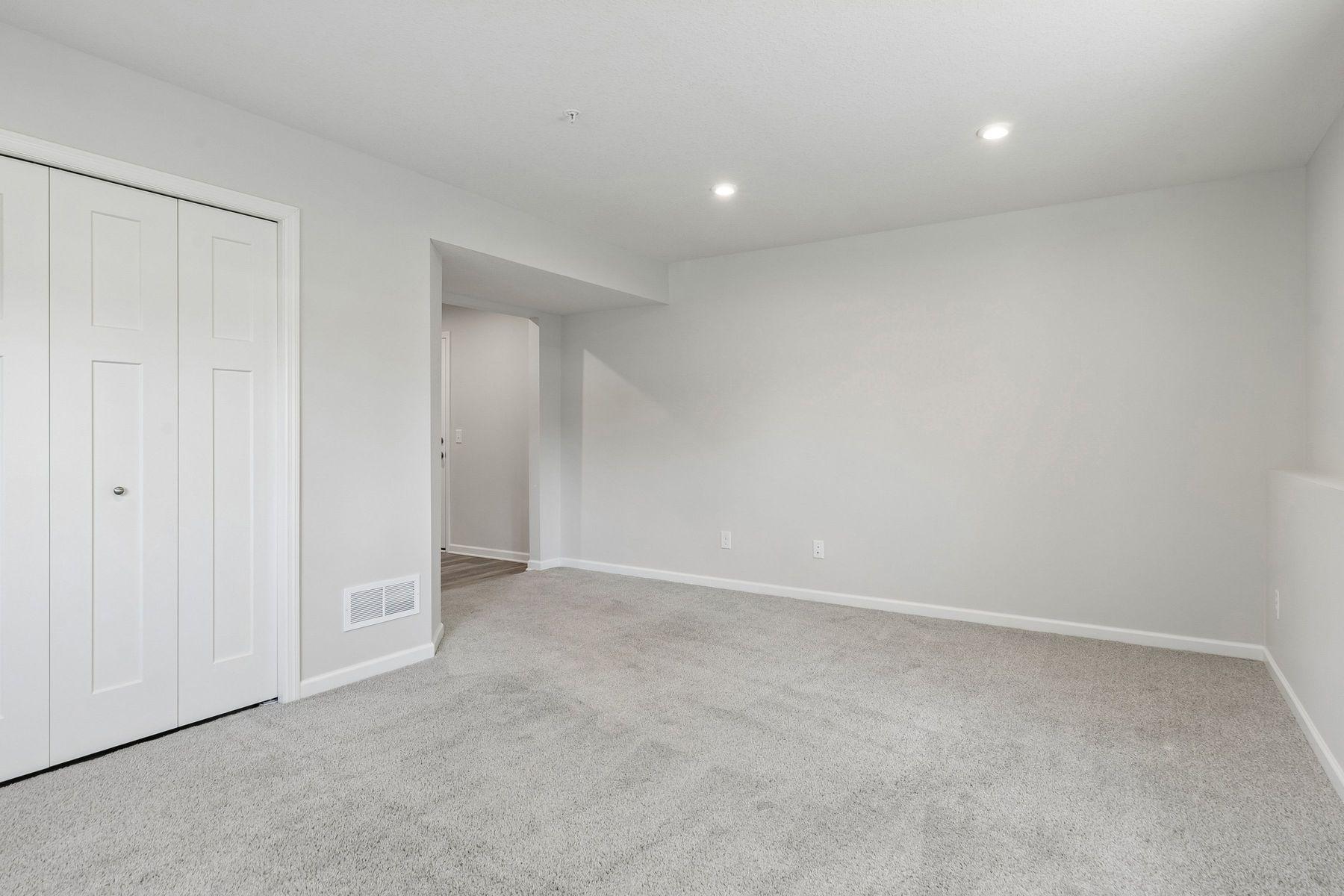 2193 Gateway Curve Property Photo 29