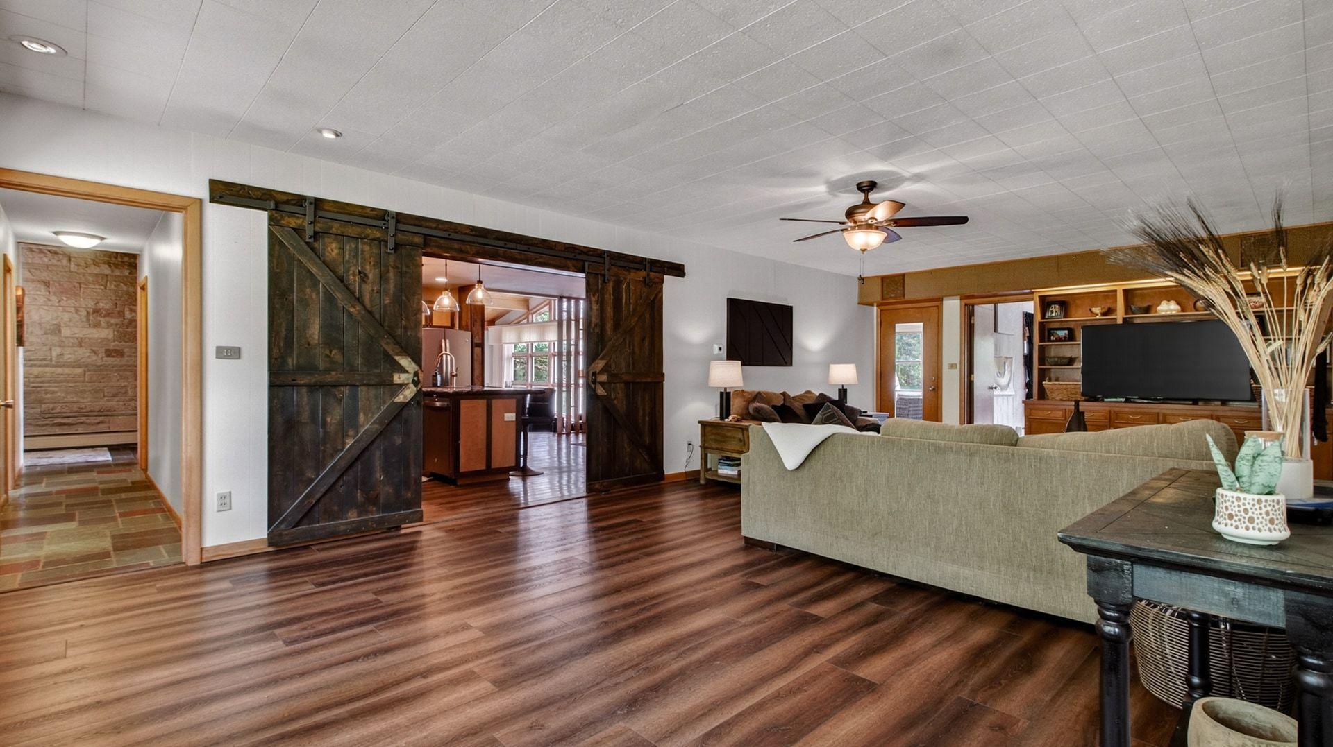 29141 263rd Street Property Photo 9