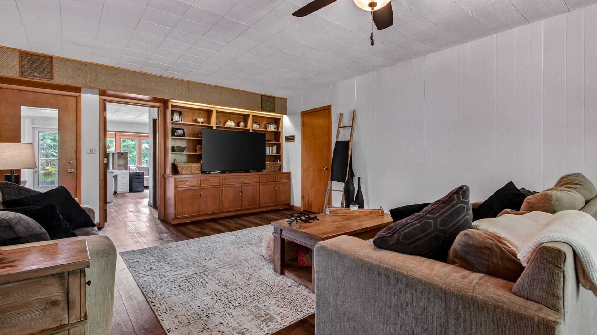 29141 263rd Street Property Photo 15