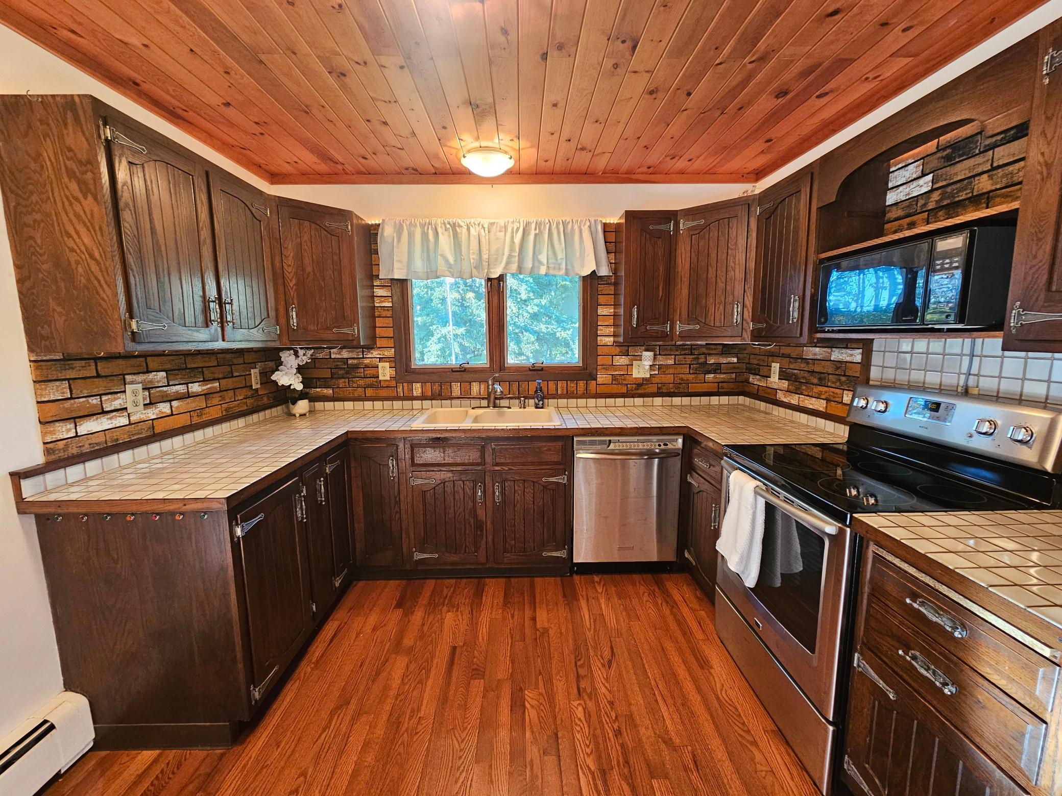 4913 Highway 25 Property Photo 5