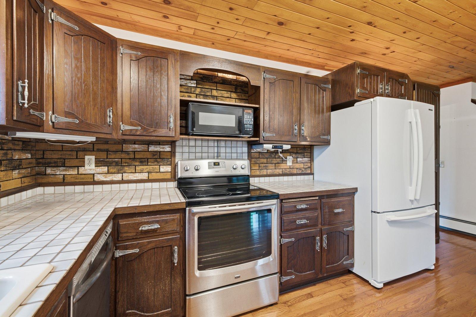 4913 Highway 25 Property Photo 7