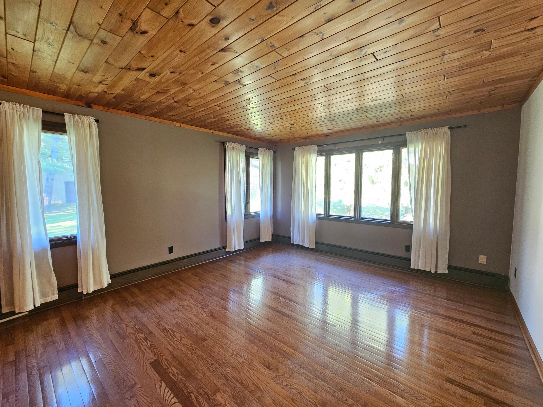 4913 Highway 25 Property Photo 9