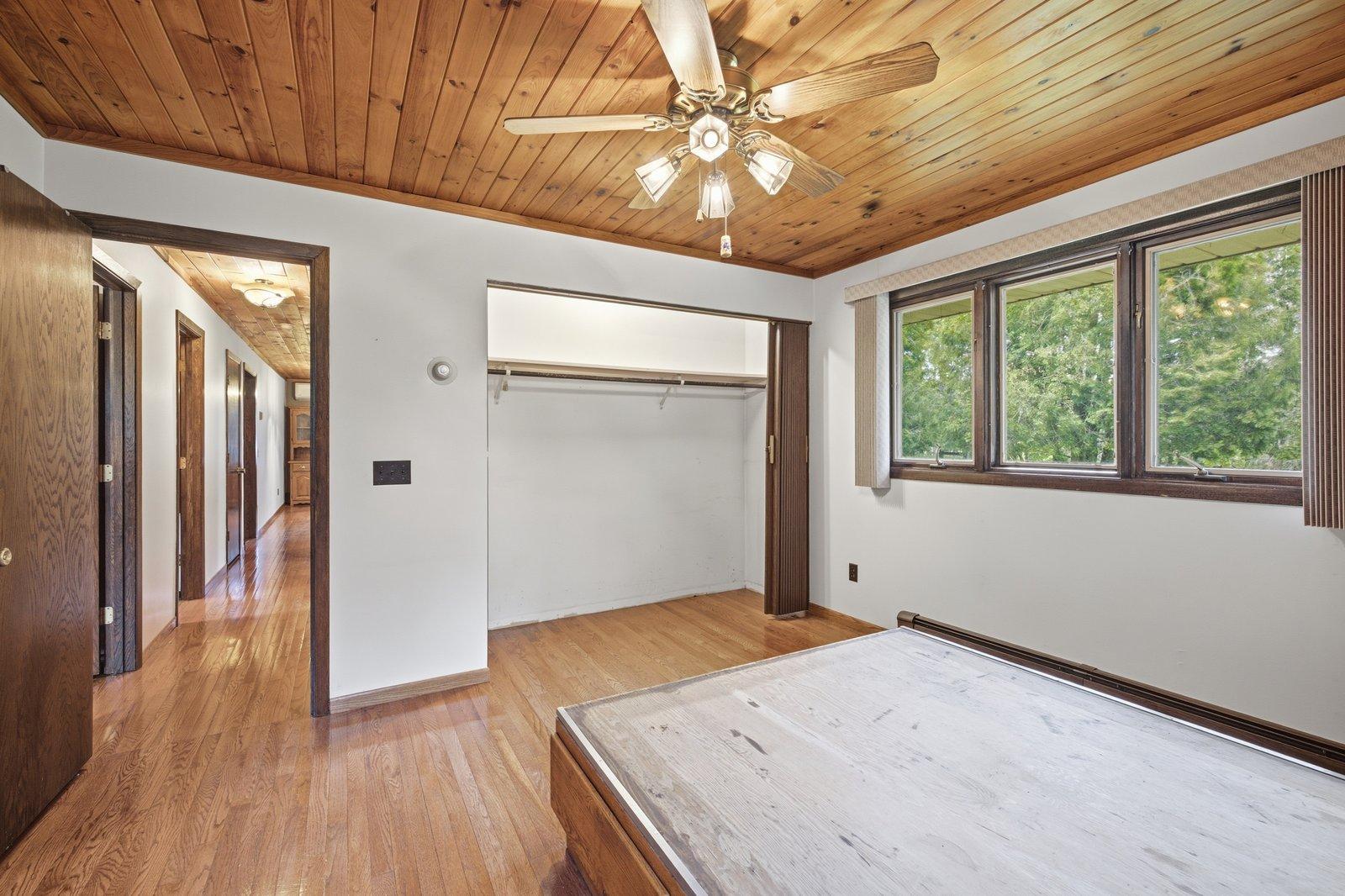 4913 Highway 25 Property Photo 13