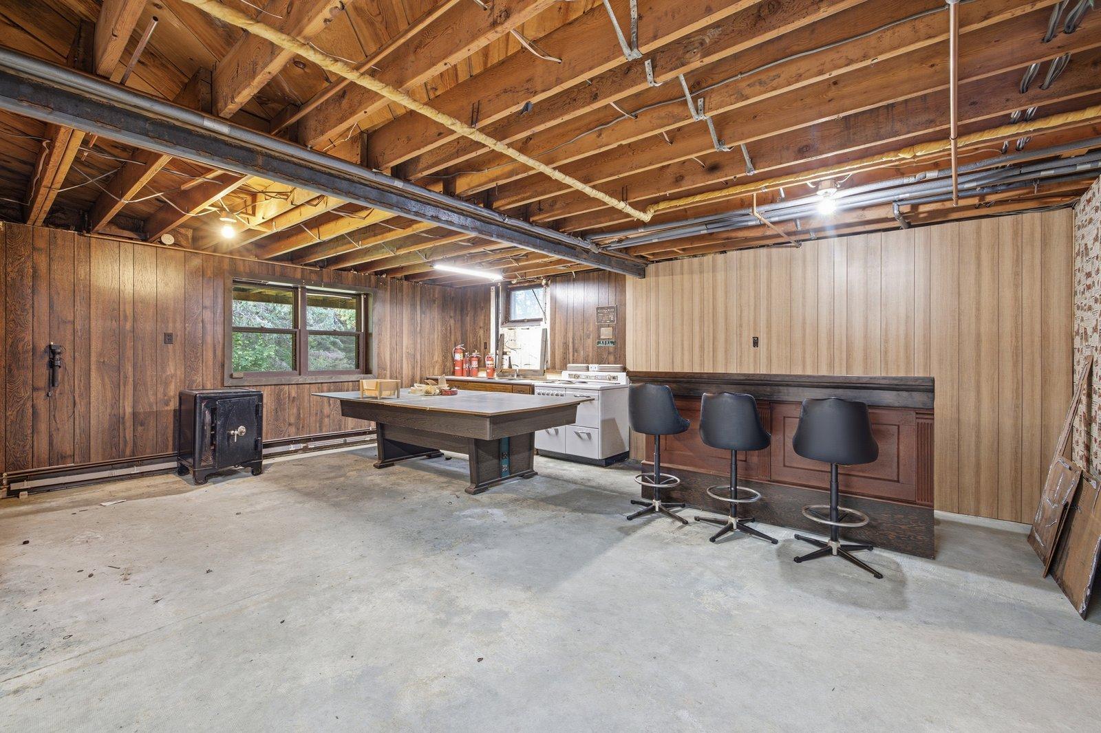 4913 Highway 25 Property Photo 18