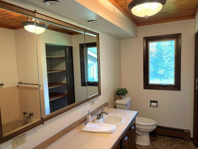 4913 Highway 25 Property Photo 20