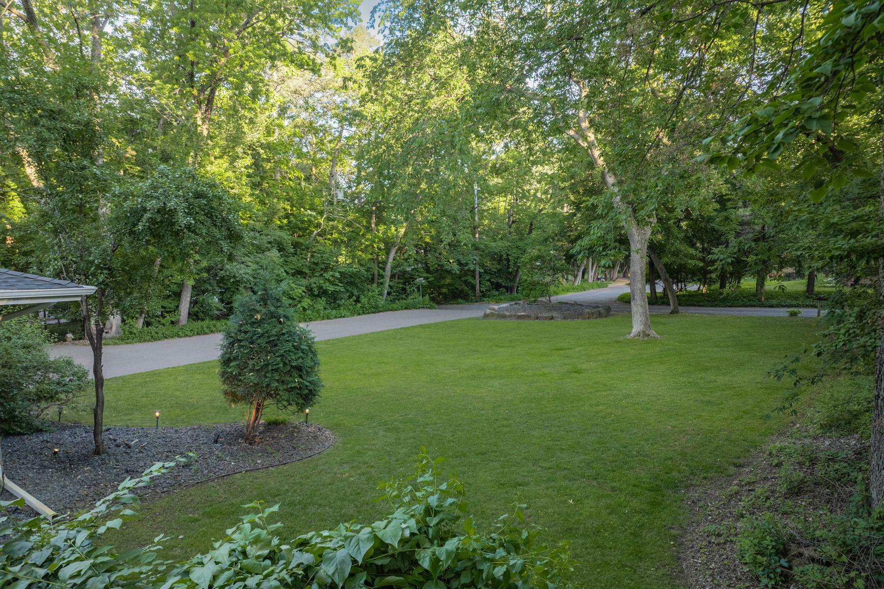 18150 Honeysuckle Lane Property Photo 47