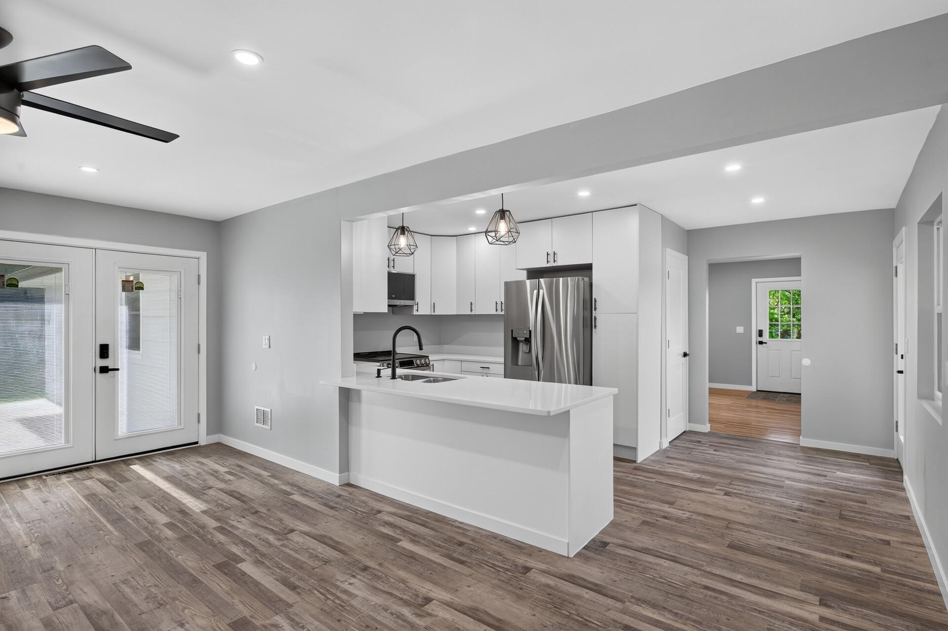 8912 Tretbaugh Drive Property Photo 12