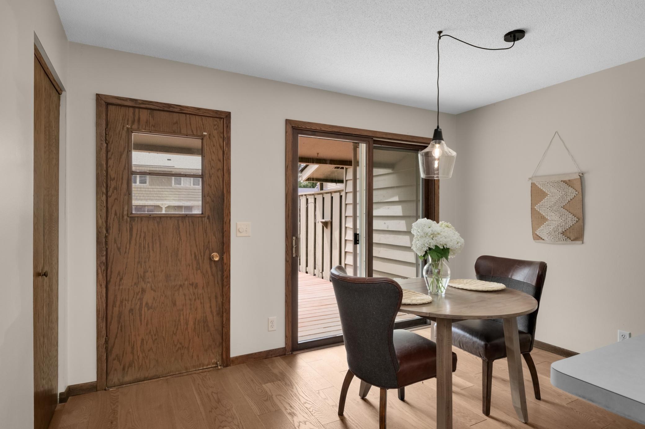 131 Windsor Court Property Photo 10