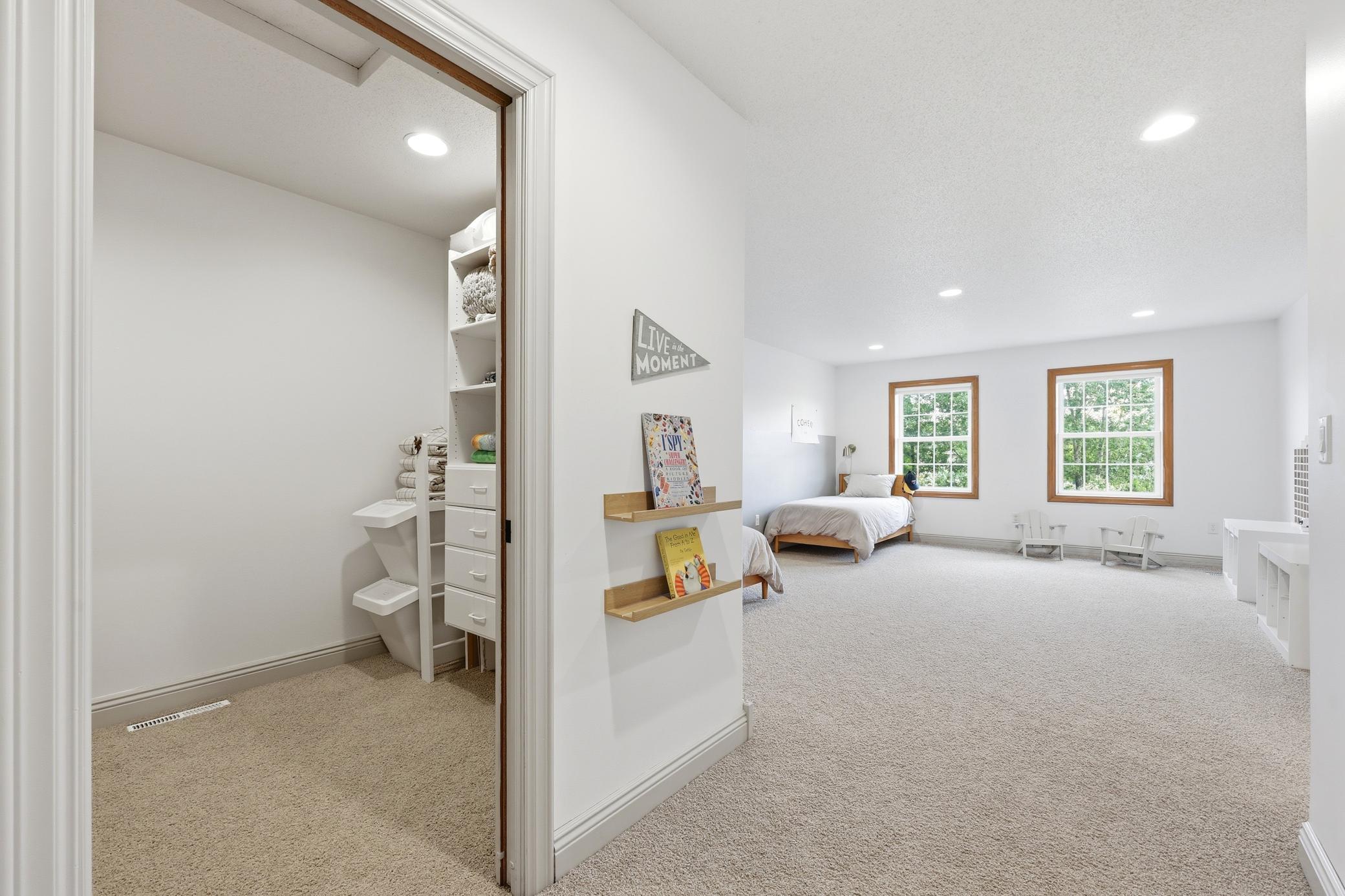 2310 Hillcrest Lane Property Photo 43