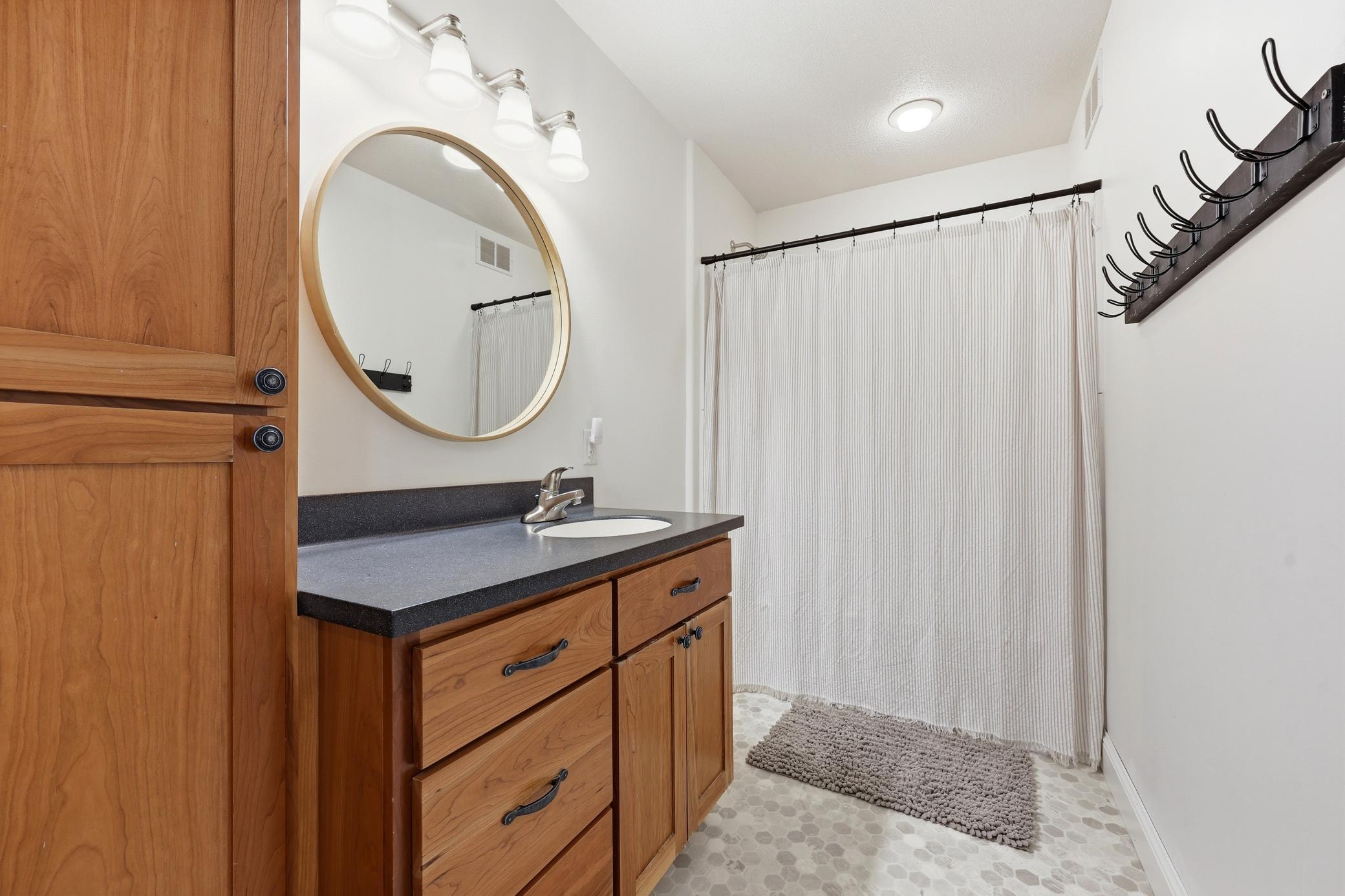 2310 Hillcrest Lane Property Photo 49