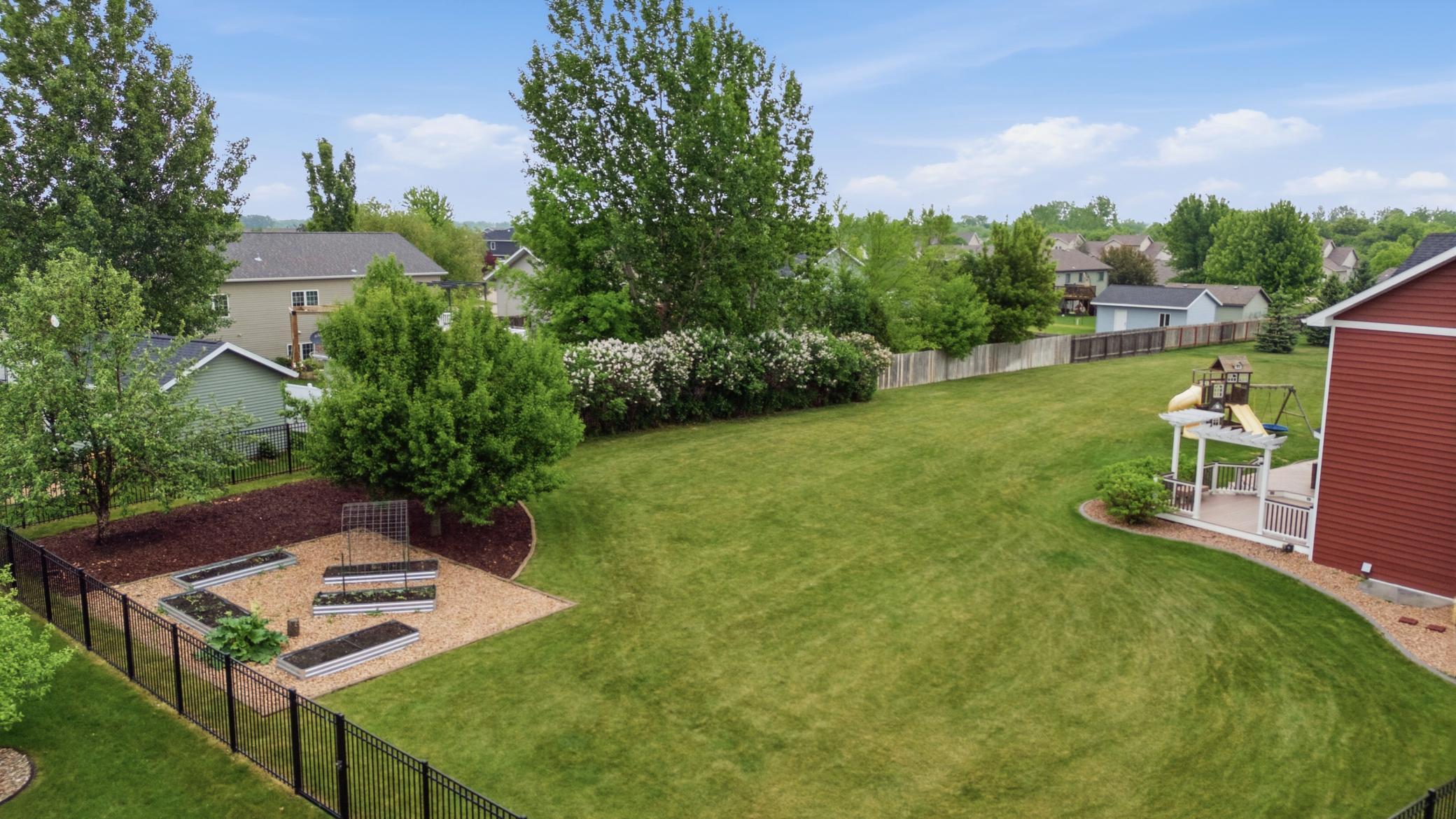2310 Hillcrest Lane Property Photo 67