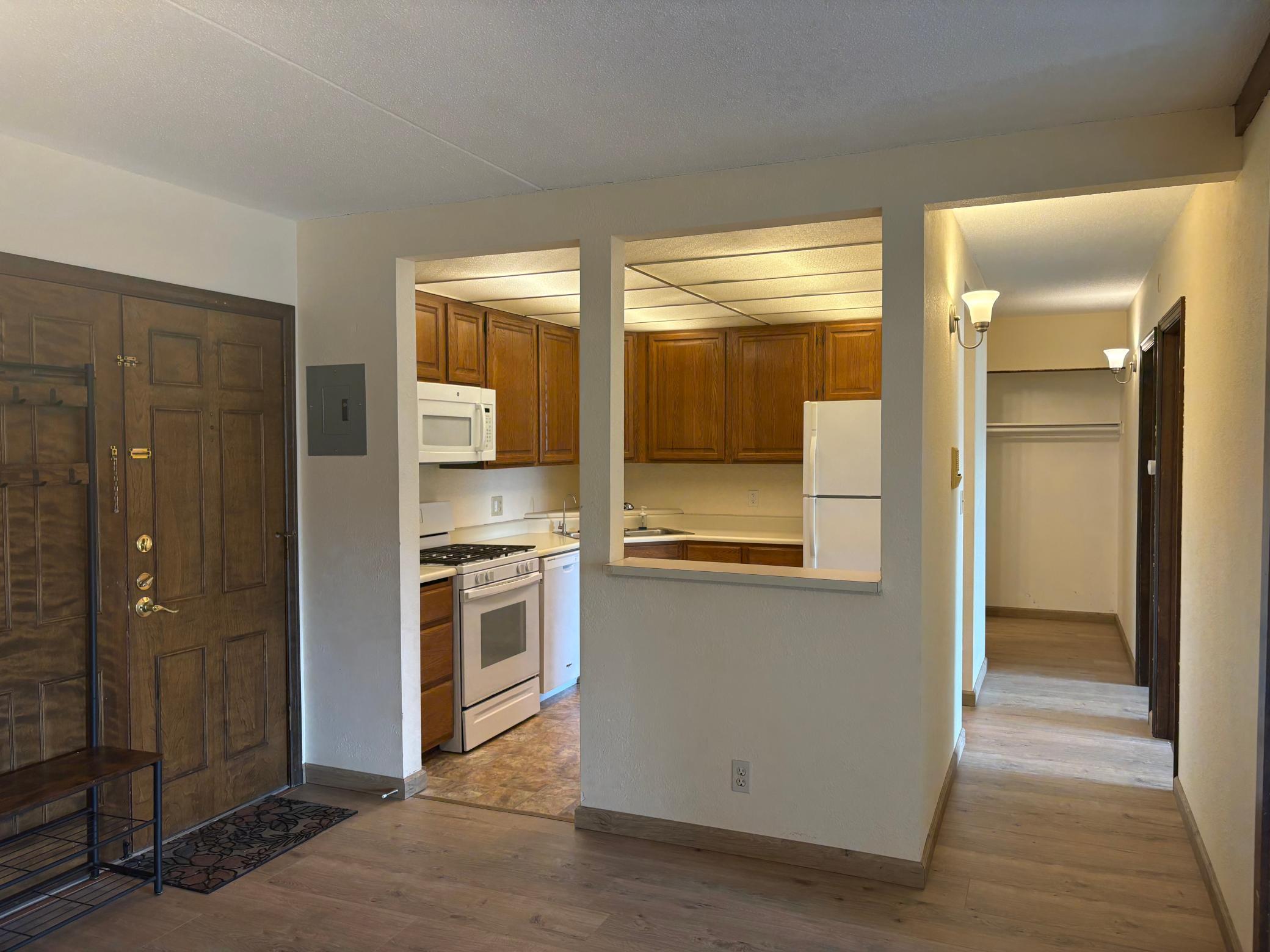 6730 Vernon Avenue S 407 Property Photo 1