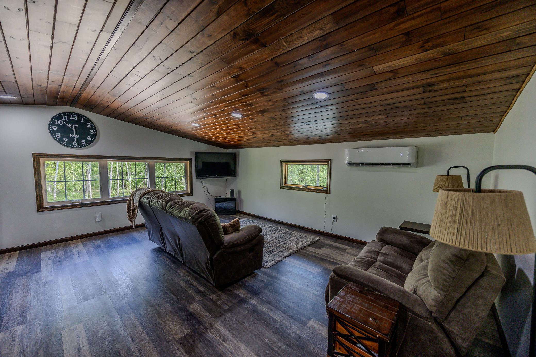 19488 County Road 125 Property Photo 5
