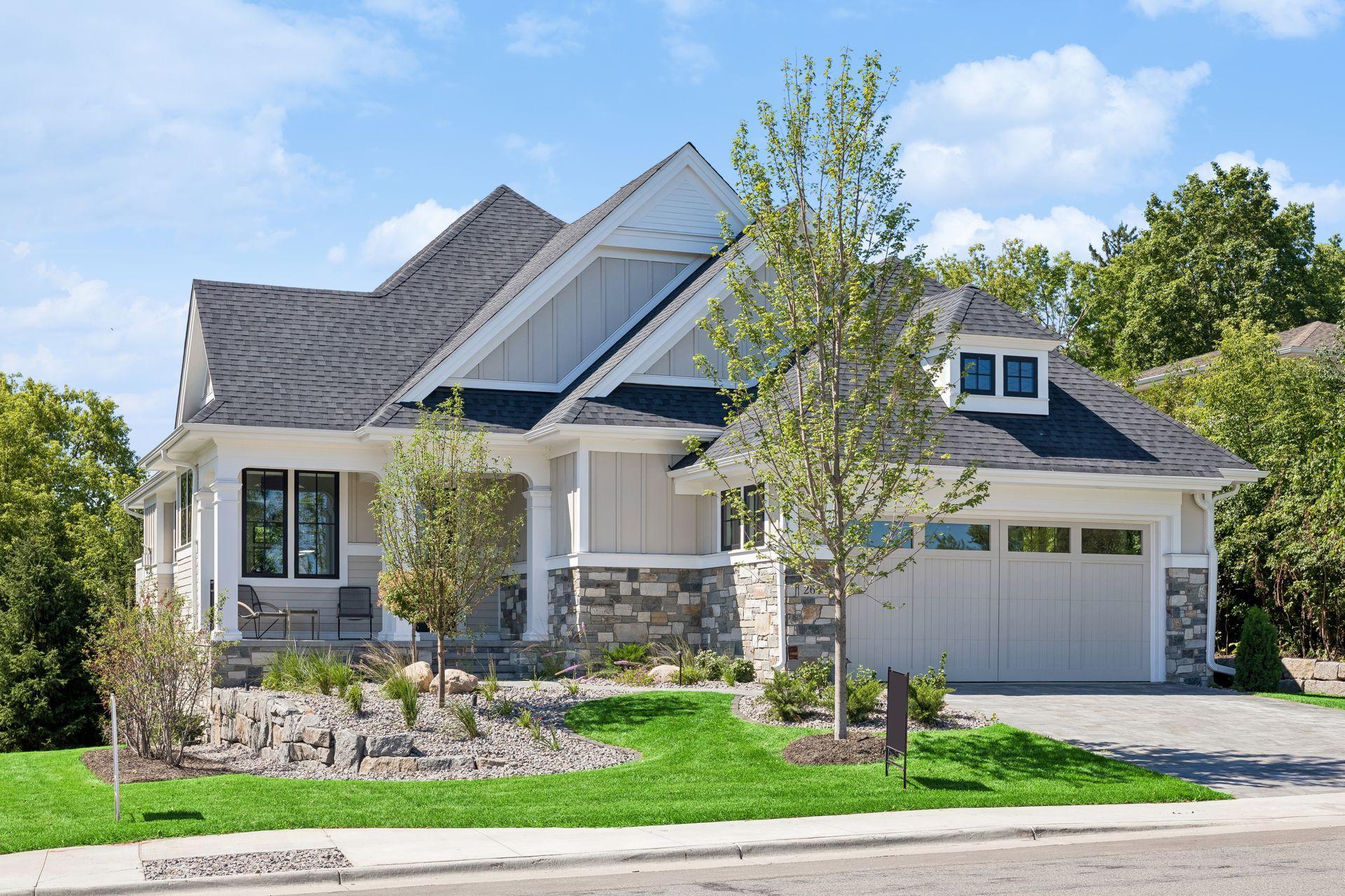 264 Wayzata Boulevard E Property Photo 1