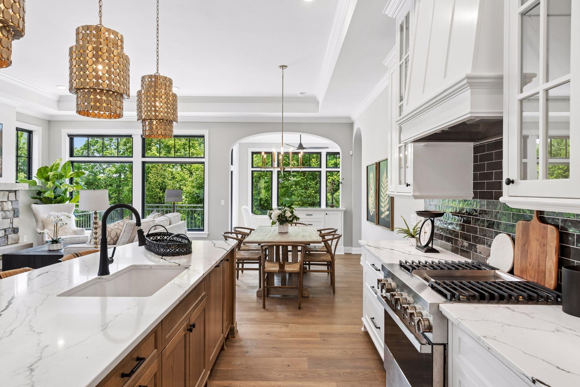 264 Wayzata Boulevard E Property Photo 6
