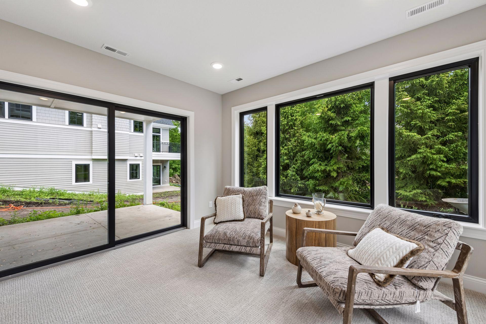 264 Wayzata Boulevard E Property Photo 42