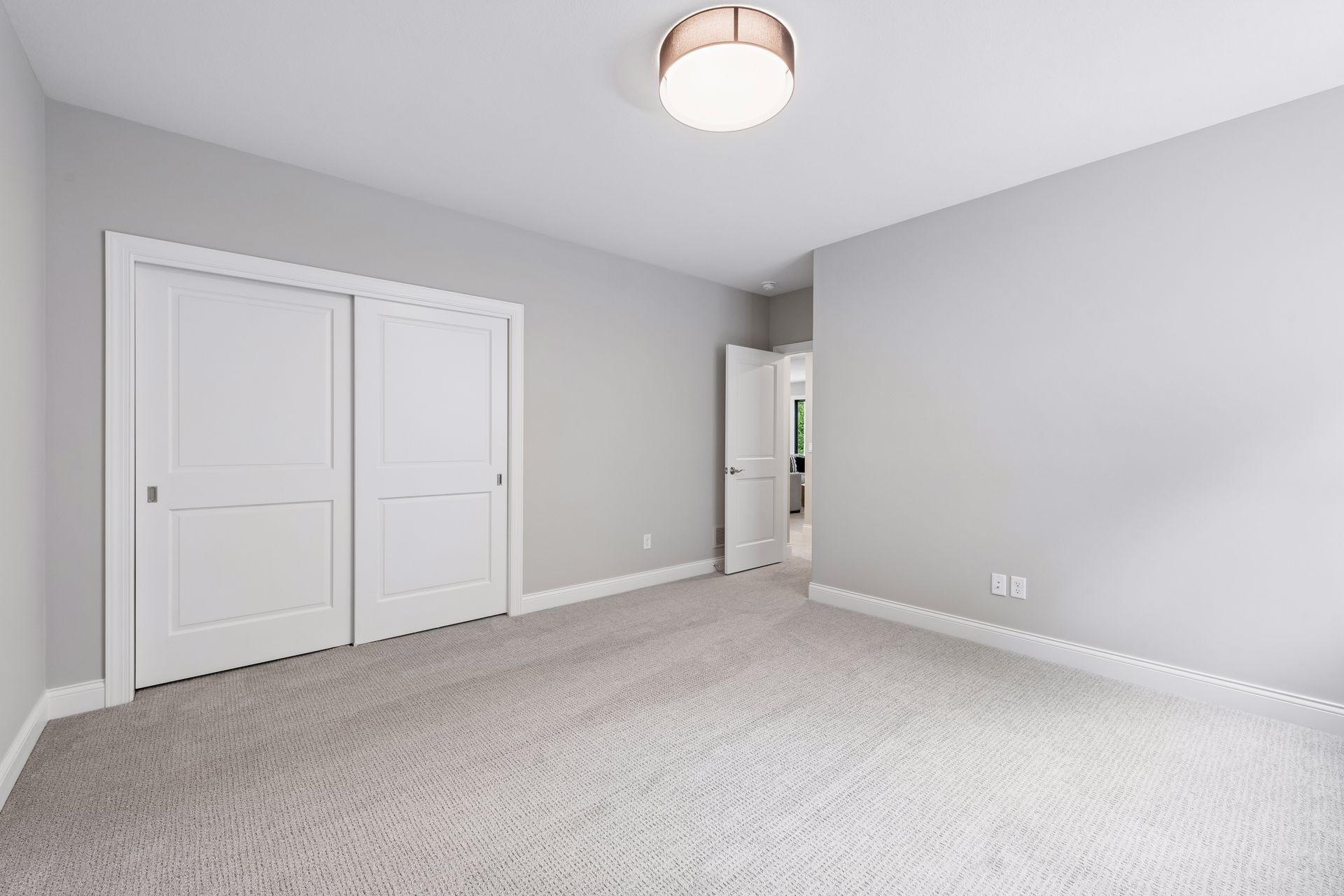 264 Wayzata Boulevard E Property Photo 46