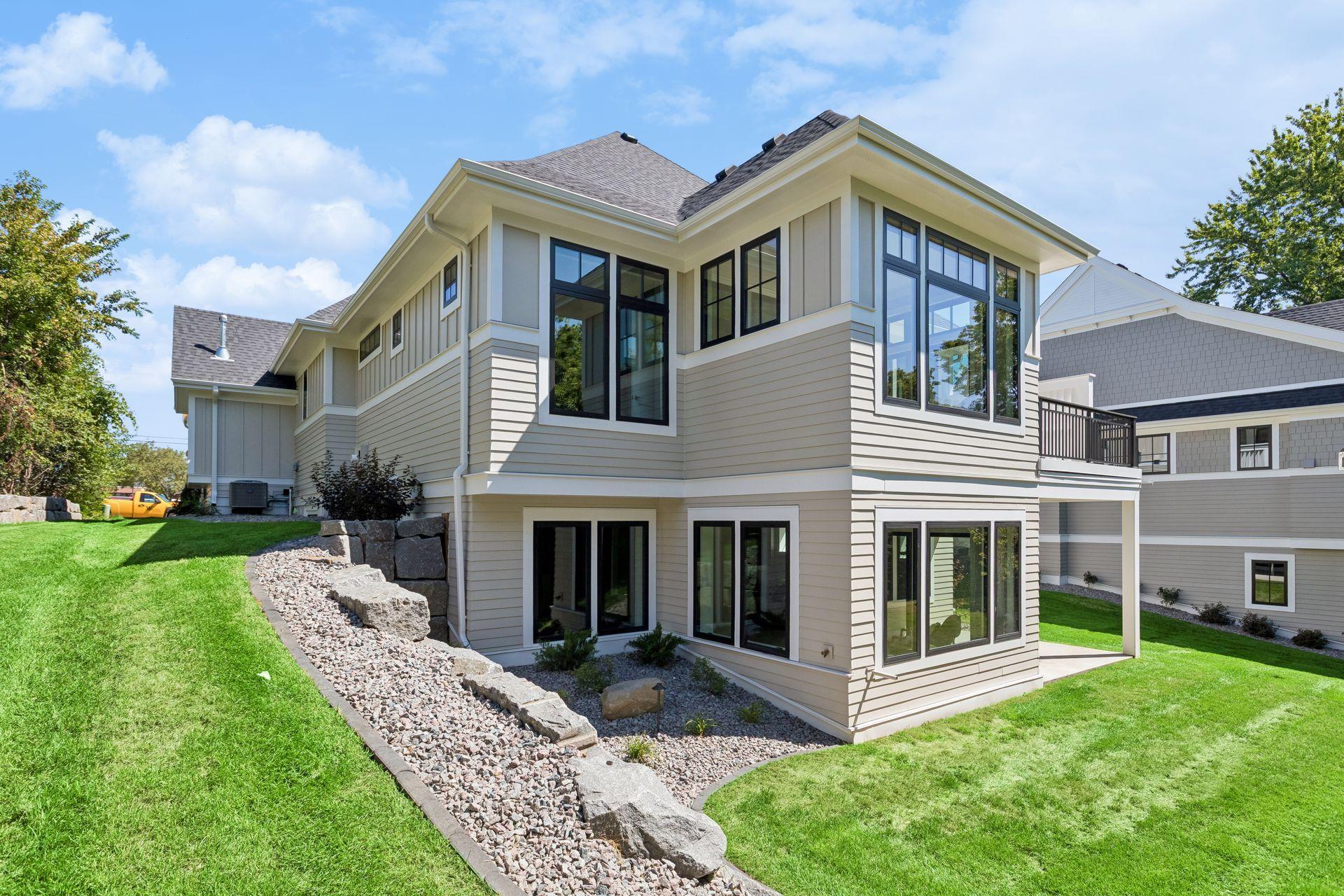 264 Wayzata Boulevard E Property Photo 47