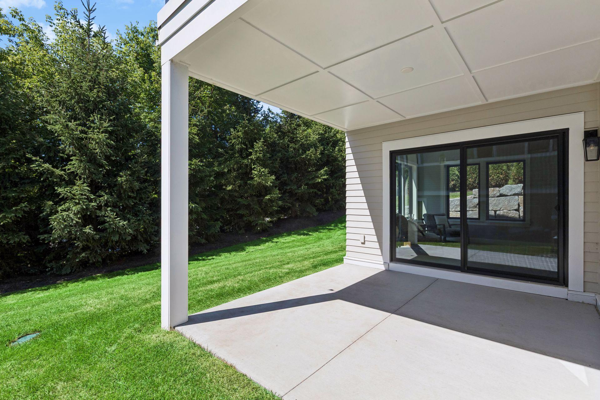 264 Wayzata Boulevard E Property Photo 48