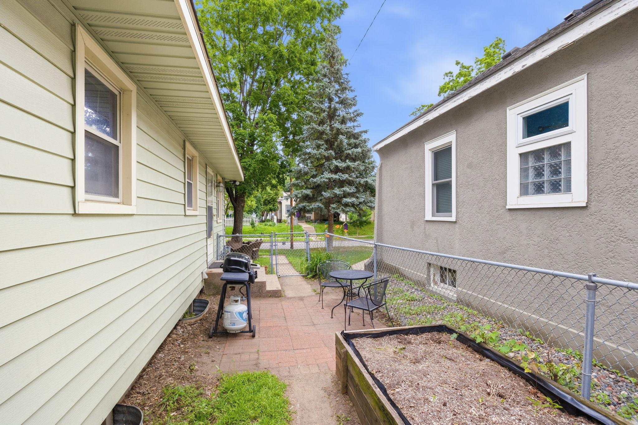 5332 Elliot Avenue Property Photo 16