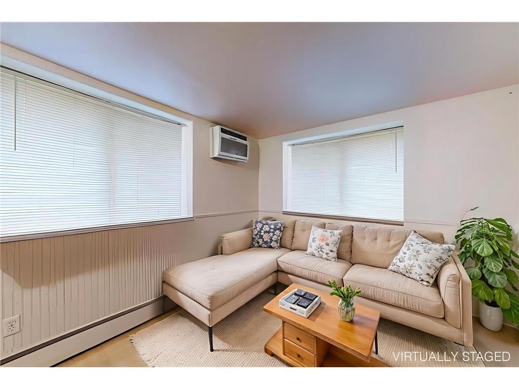 1913 Emerson Avenue 1 Property Photo 1
