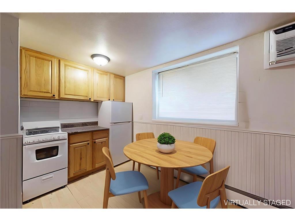 1913 Emerson Avenue 1 Property Photo 2